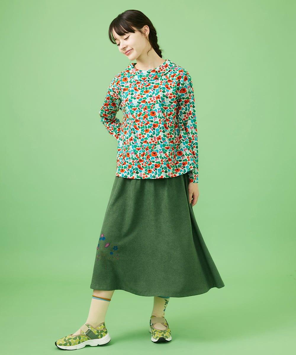 GJKDB37160 Jocomomola(ホコモモラ) Rojo amapola フラワープリントカットソー ブラック