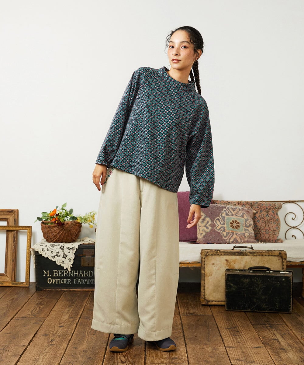 GJKDD31180 Jocomomola(ホコモモラ) Armadura de flores ジャカードカットソー ネイビー