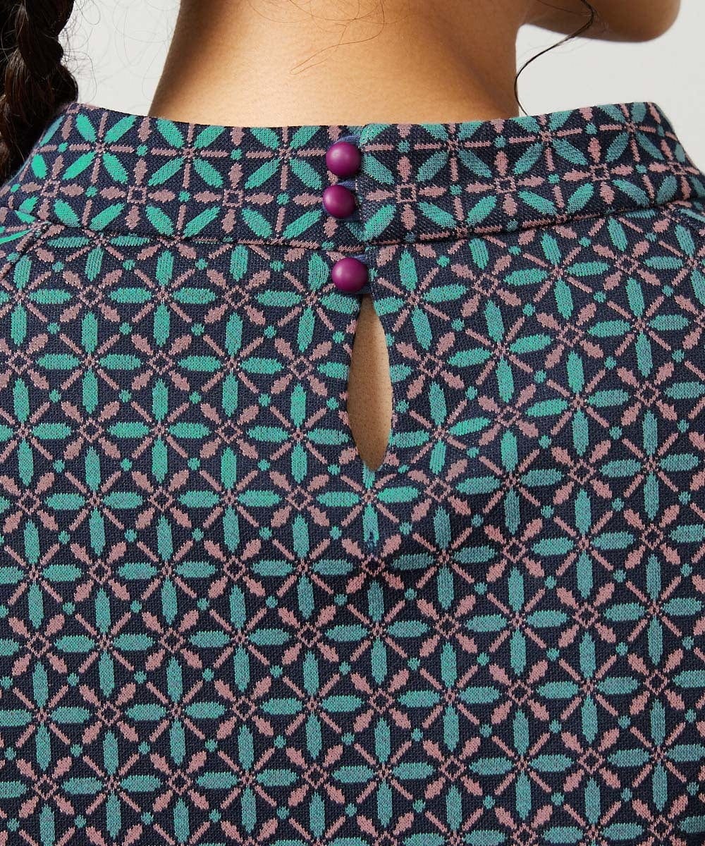 GJKDD31180 Jocomomola(ホコモモラ) 【先行予約】幾何学柄ジャカードカットソー ネイビー