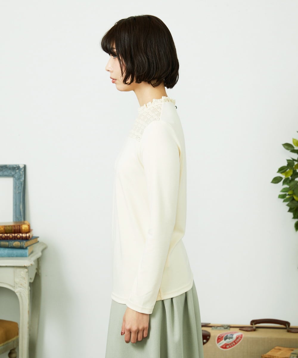 GJKDD33110 Jocomomola(ホコモモラ) ベアスムース  レース切り替えカットソー アイボリー