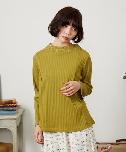 GJKDD34140 Jocomomola 【2WAY】Tierras de cuitivo フラワー刺繍カットソー