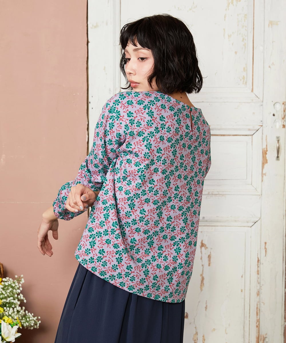 GJKDE36180 Jocomomola(ホコモモラ) Los molinos de vient フラワープリントカットソー ラベンダー