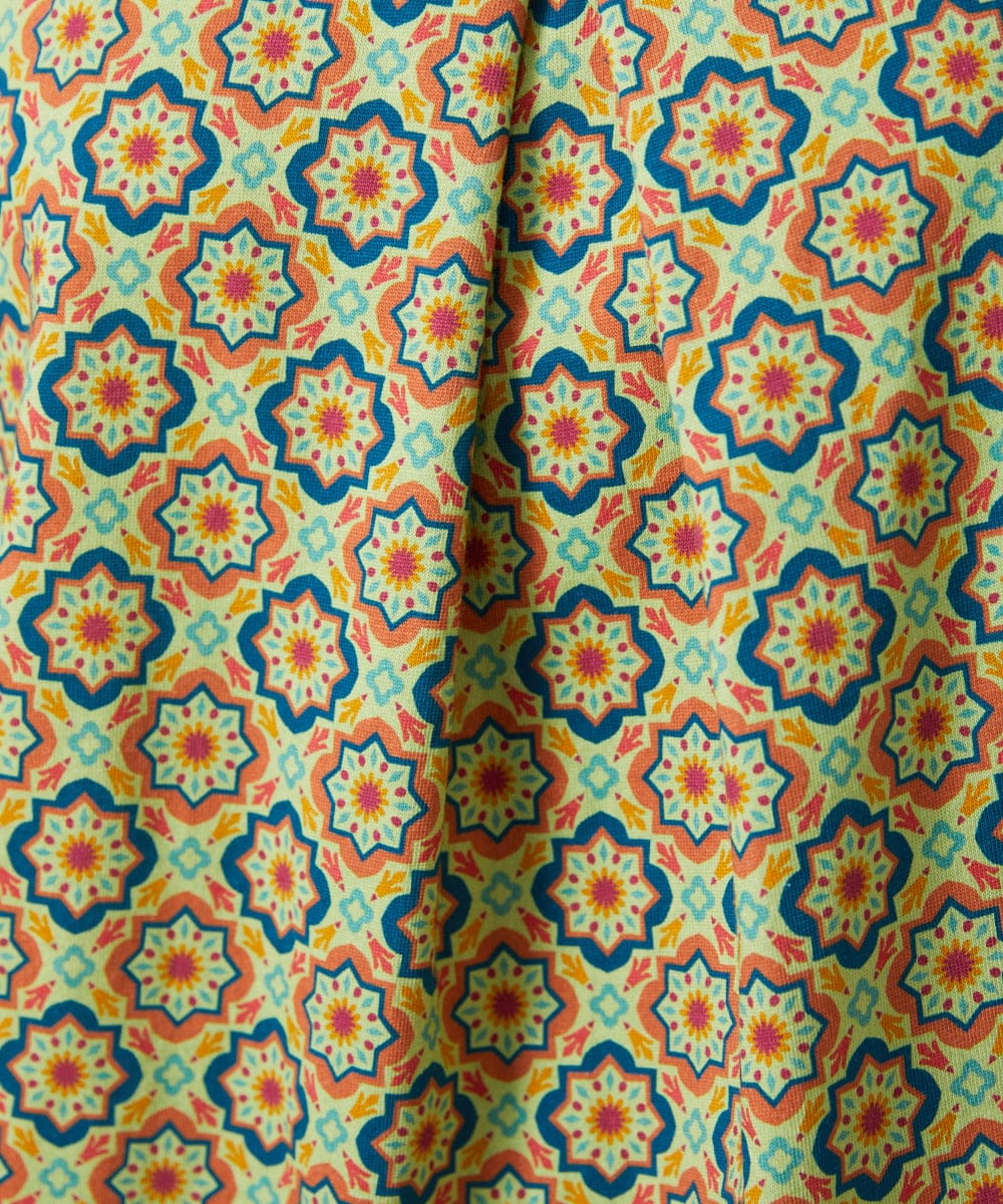 GJKFD30180 Jocomomola(ホコモモラ) En un sueno 幾何学プリントカットソー グリーン