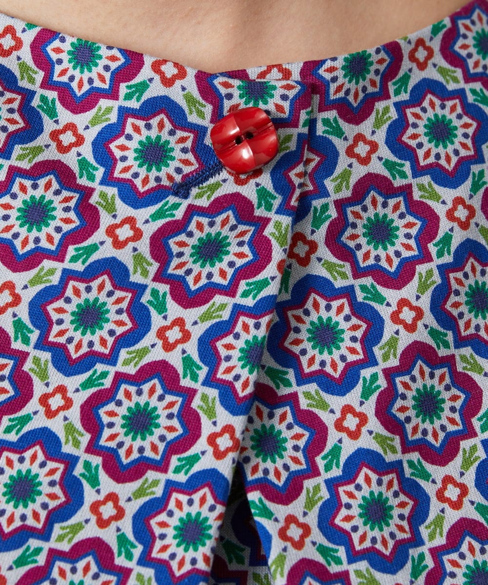 GJKFD30180 Jocomomola(ホコモモラ) En un sueno 幾何学プリントカットソー パープル