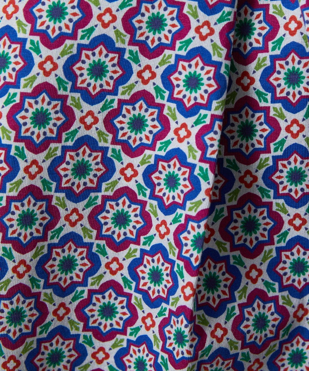 GJKFD30180 Jocomomola(ホコモモラ) En un sueno 幾何学プリントカットソー パープル