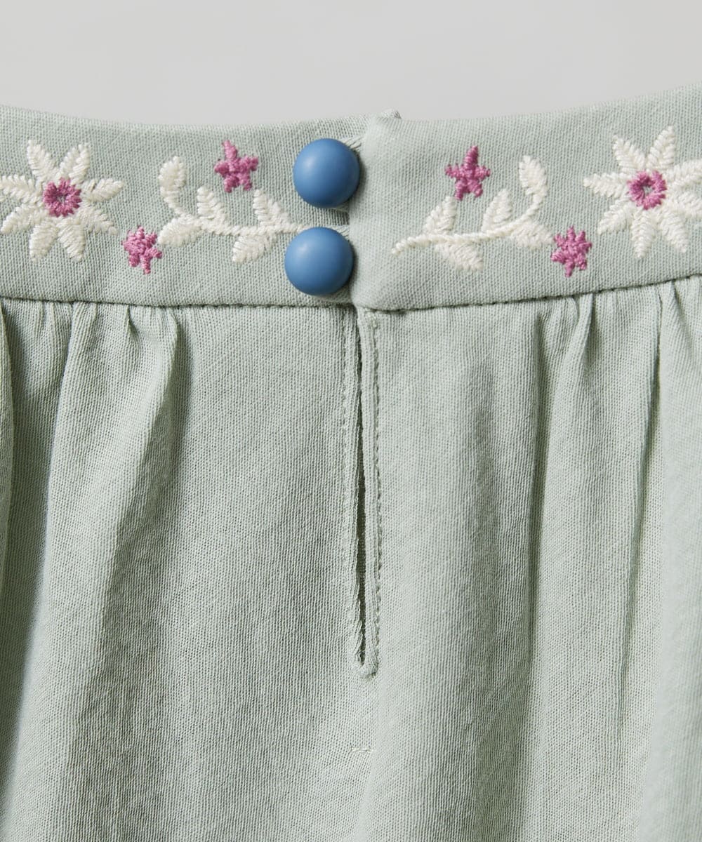 GJKFD32180 Jocomomola(ホコモモラ) 天竺フラワー刺繍カットソー グリーン