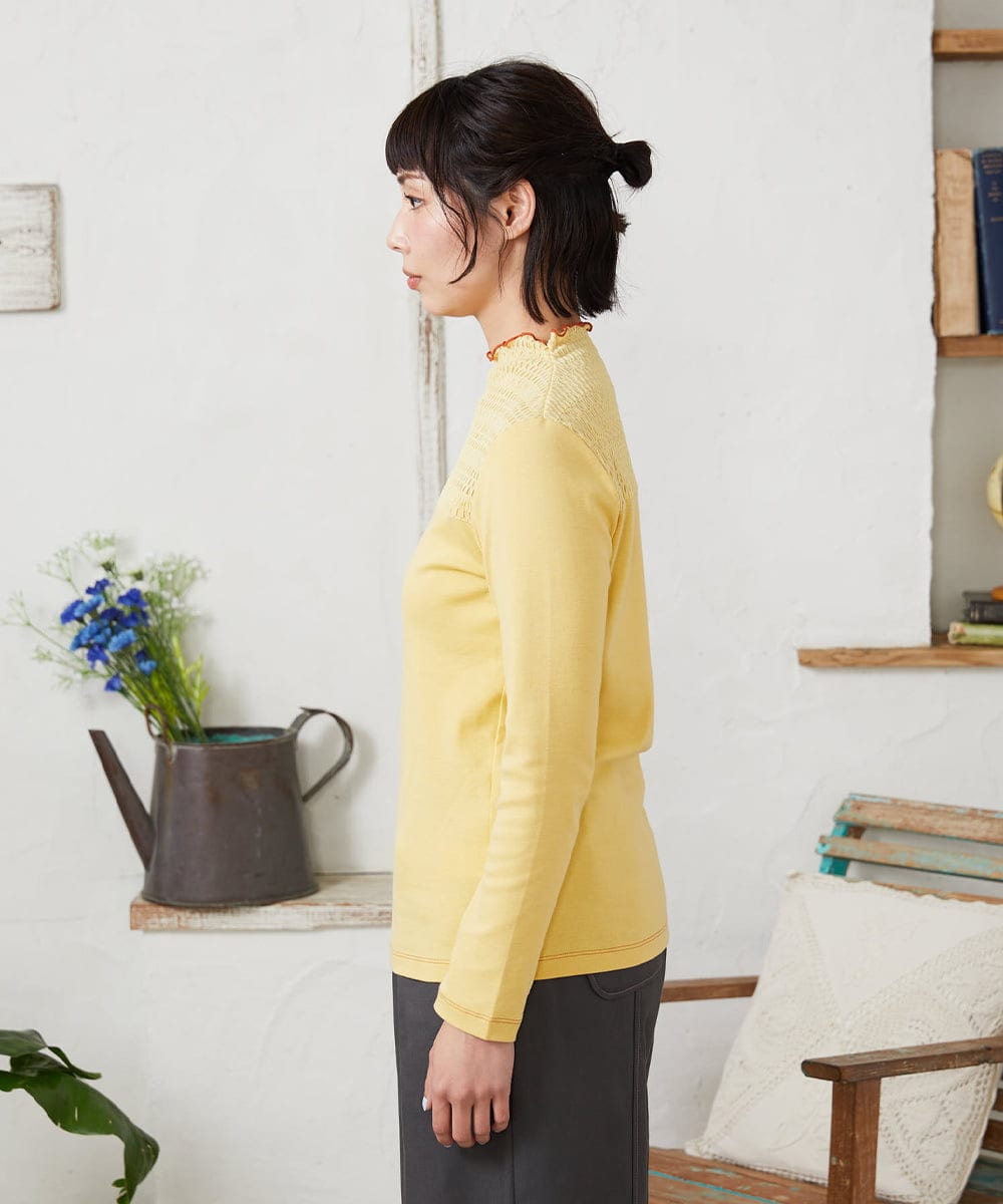 GJKFD33110 Jocomomola(ホコモモラ) フライス幾何レースドッキングカットソー イエロー