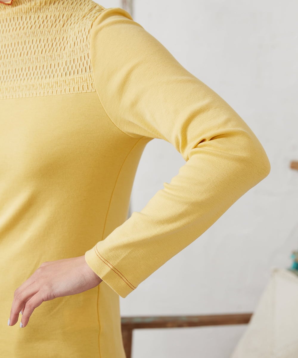 GJKFD33110 Jocomomola(ホコモモラ) フライス幾何レースドッキングカットソー イエロー