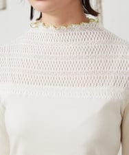 GJKFD33110 Jocomomola(ホコモモラ) フライス幾何レースドッキングカットソー アイボリー