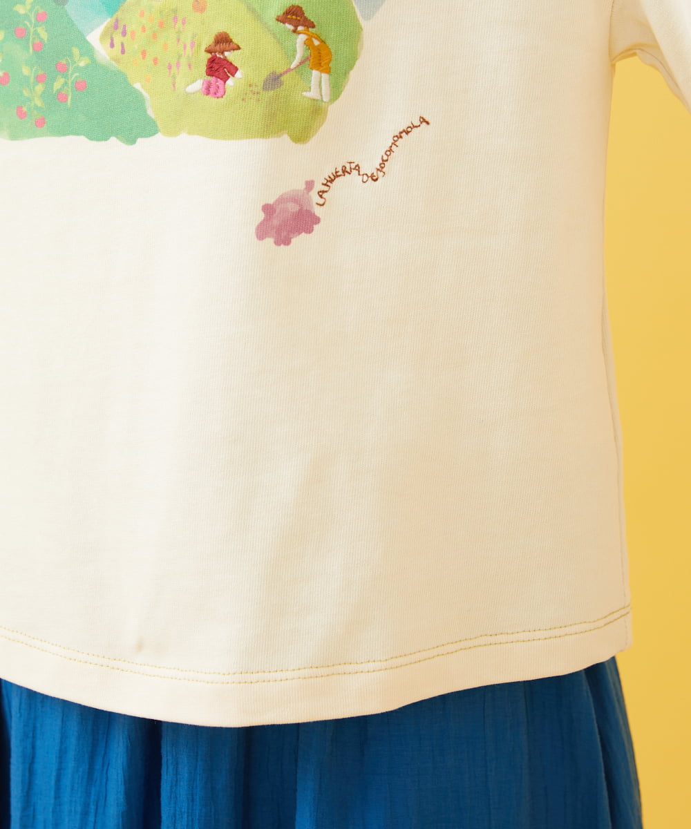 GJKFV01140 Jocomomola(ホコモモラ) Mi huerto プリント刺繍七分袖Tシャツ アイボリー