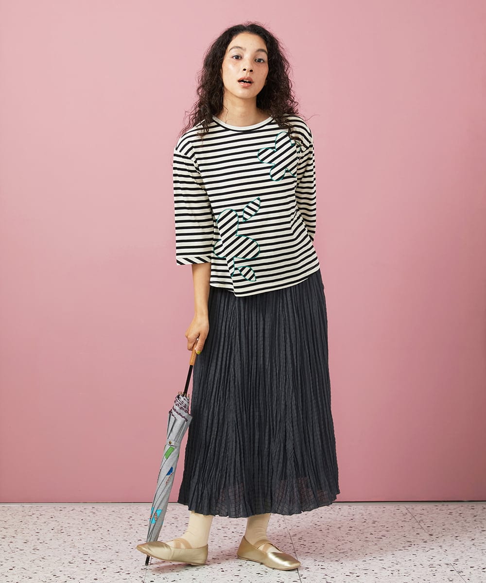 GJKGA33150 Jocomomola(ホコモモラ) シルケット天竺フラワーボーダーアップリケTシャツ ブラック×アイボリー