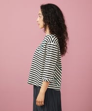 GJKGA33150 Jocomomola(ホコモモラ) シルケット天竺フラワーボーダーアップリケTシャツ ブラック×アイボリー