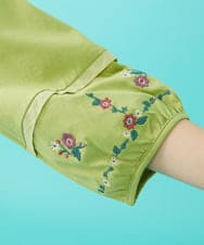 GJKGA37180 Jocomomola(ホコモモラ) Salida コットン天竺フラワー刺繡カットソー アイボリー
