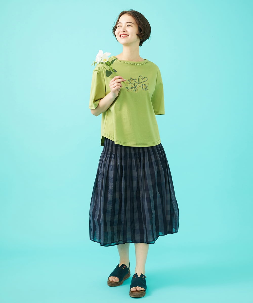 GJKGA38140 Jocomomola(ホコモモラ) Salida コットン天竺チェーン刺繍Tシャツ グリーン