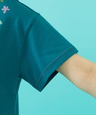 GJKGB45100 Jocomomola(ホコモモラ) Planta フラワープリントTシャツ ブルーグリーン