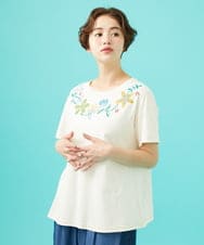 GJKGB45100 Jocomomola(ホコモモラ) Planta フラワープリントTシャツ アイボリー