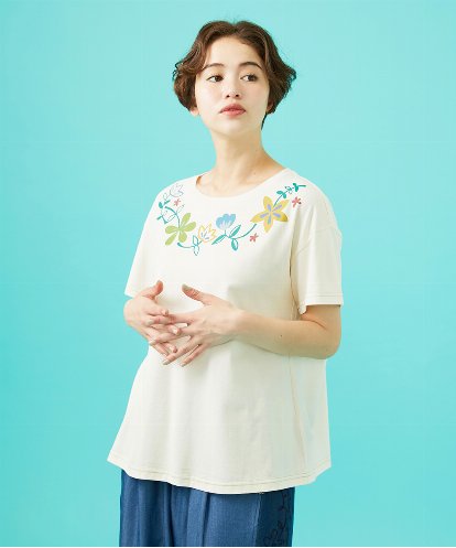 GJKGB45100 Jocomomola Planta フラワープリントTシャツ