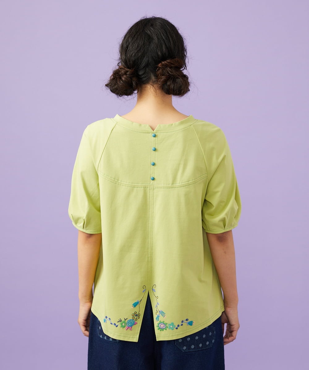 GJKGD01180 Jocomomola(ホコモモラ) 【接触冷感/2WAY】T/C天竺 フラワープリントTシャツ グリーン