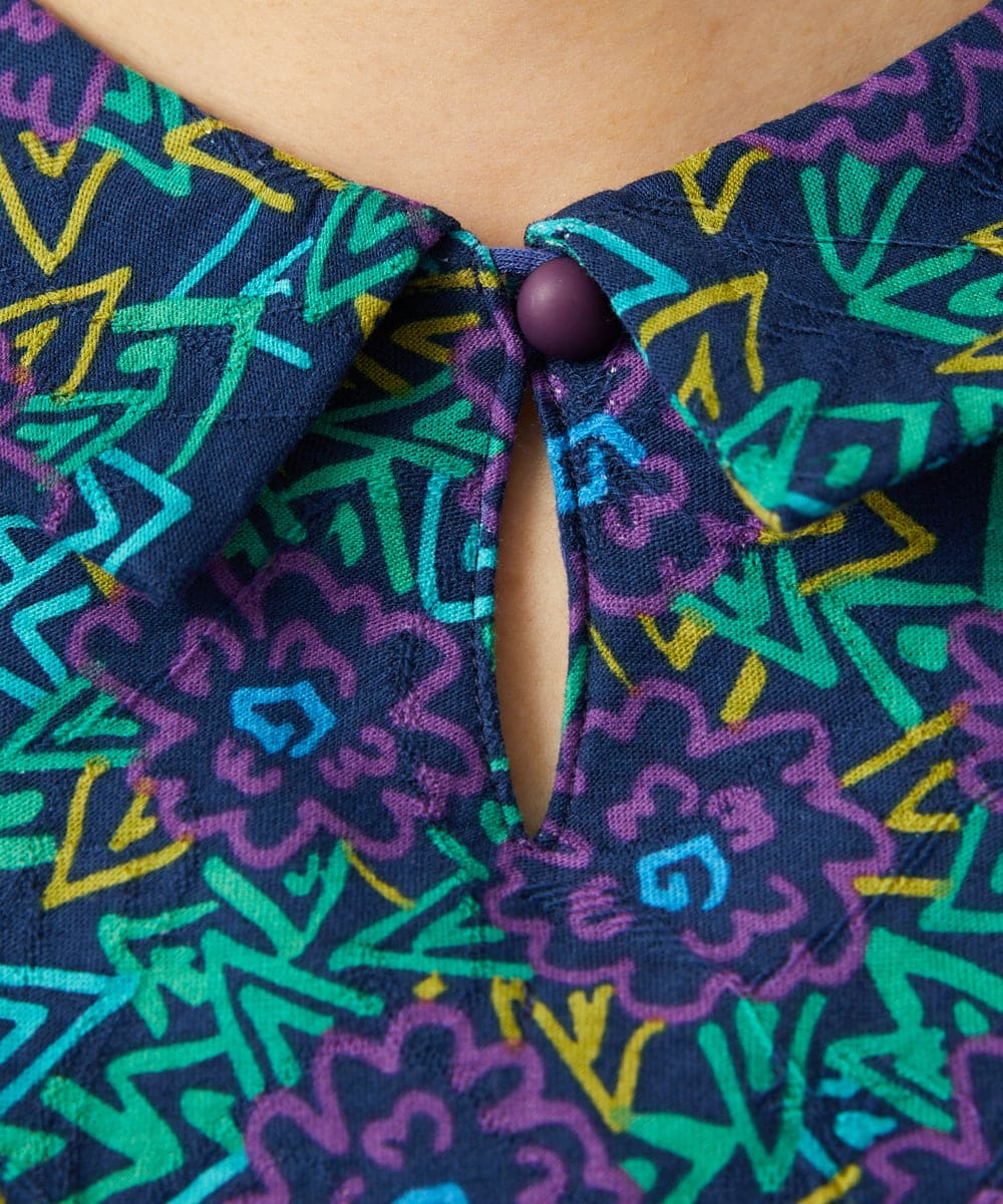 GJKGD30190 Jocomomola(ホコモモラ) Dorotea フラワープリント半袖カットソー ネイビー