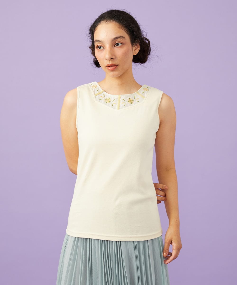 GJKGD32100 Jocomomola 【2WAY】フラワー刺繍シフォンタンクトップ