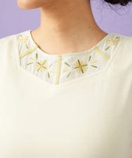 GJKGD32100 Jocomomola(ホコモモラ) 【2WAY】フラワー刺繍シフォンタンクトップ アイボリー