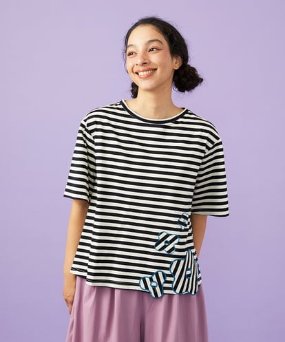 GJKGD36160 Jocomomola シルケット天竺フラワーボーダーアップリケTシャツ