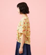 GJKGE38180 Jocomomola(ホコモモラ) Ondular フラワープリントカットソー ライトイエロー