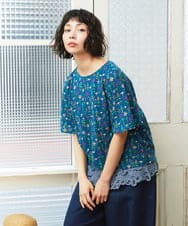 GJKGE38180 Jocomomola(ホコモモラ) Ondular フラワープリントカットソー ブルー