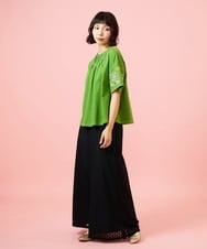 GJKGE39170 Jocomomola(ホコモモラ) Jardin テレコフラワーコード刺繍Tシャツ グリーン