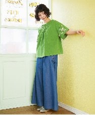 GJKGE39170 Jocomomola(ホコモモラ) Jardin テレコフラワーコード刺繍Tシャツ グリーン
