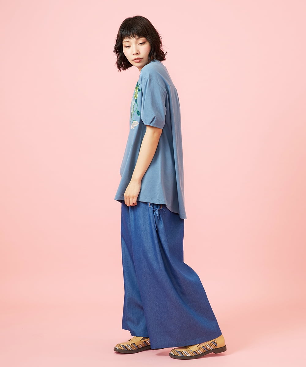 GJKGE45170 Jocomomola(ホコモモラ) 【接触冷感】Fresco 天竺フラワーアップリケTシャツ ブルー