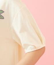 GJKGE45170 Jocomomola(ホコモモラ) 【接触冷感】Fresco 天竺フラワーアップリケTシャツ アイボリー