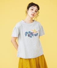 GJKGP72100 Jocomomola(ホコモモラ) Ｔシャツ『チコときんいろのつばさ』 グレー