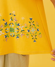 GJKGV36140 Jocomomola(ホコモモラ) Enredadera フラワー刺繍Tシャツ オレンジ