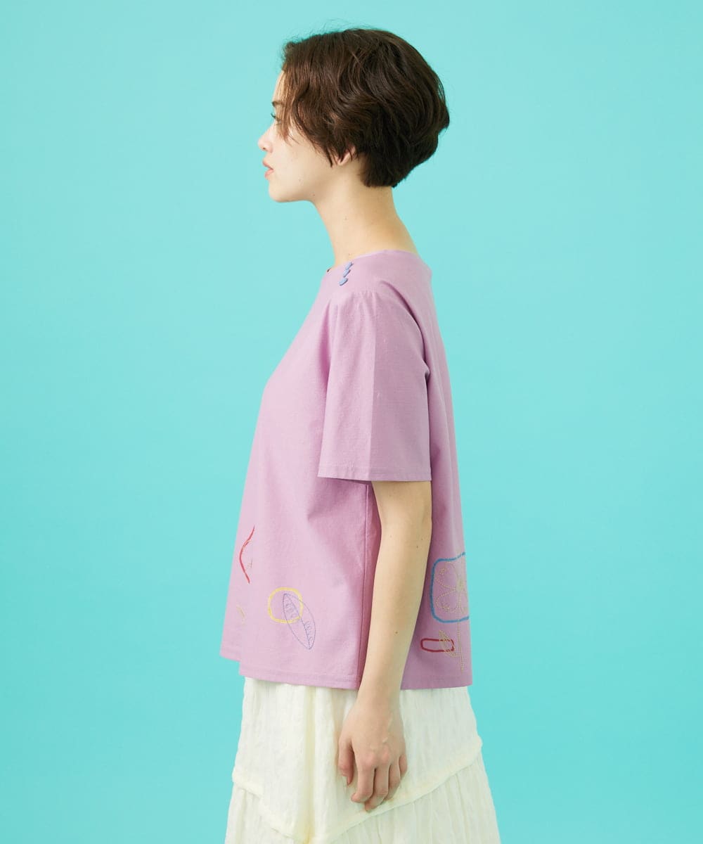 GJKHA30150 Jocomomola(ホコモモラ) 【早割10％OFF】フラワー刺繍クラフトTシャツ ラベンダー
