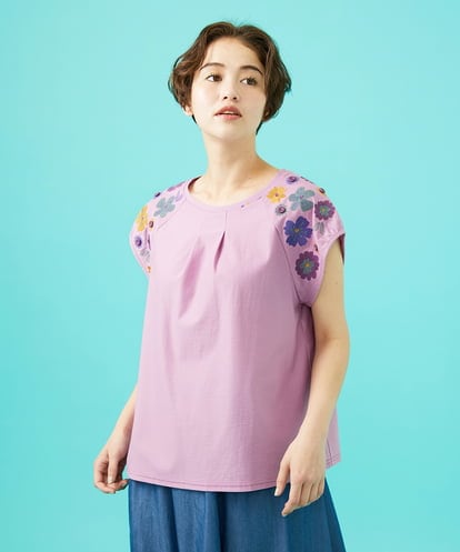 GJKHA31180 Jocomomola 【早割10％OFF】フラワー刺繍パフスリーブTシャツ