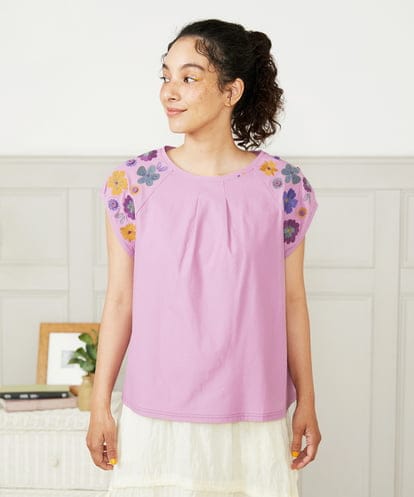 GJKHA31180 Jocomomola Escala floral フラワー刺繍パフスリーブTシャツ