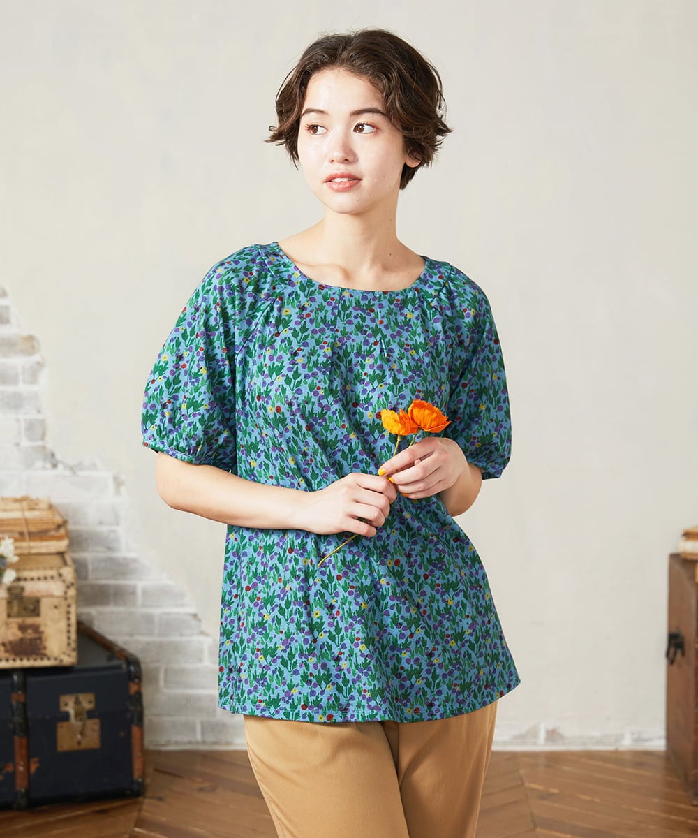 GJKHA33160 Jocomomola 【接触冷感】Brote de flor リーフプリントカットソー