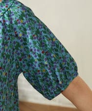 GJKHA33160 Jocomomola(ホコモモラ) 【接触冷感】Brote de flor リーフプリントカットソー ブルー