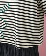 GJKHA38150 Jocomomola(ホコモモラ) シルケット天竺フラワーボーダーアップリケTシャツ ブラック×アイボリー