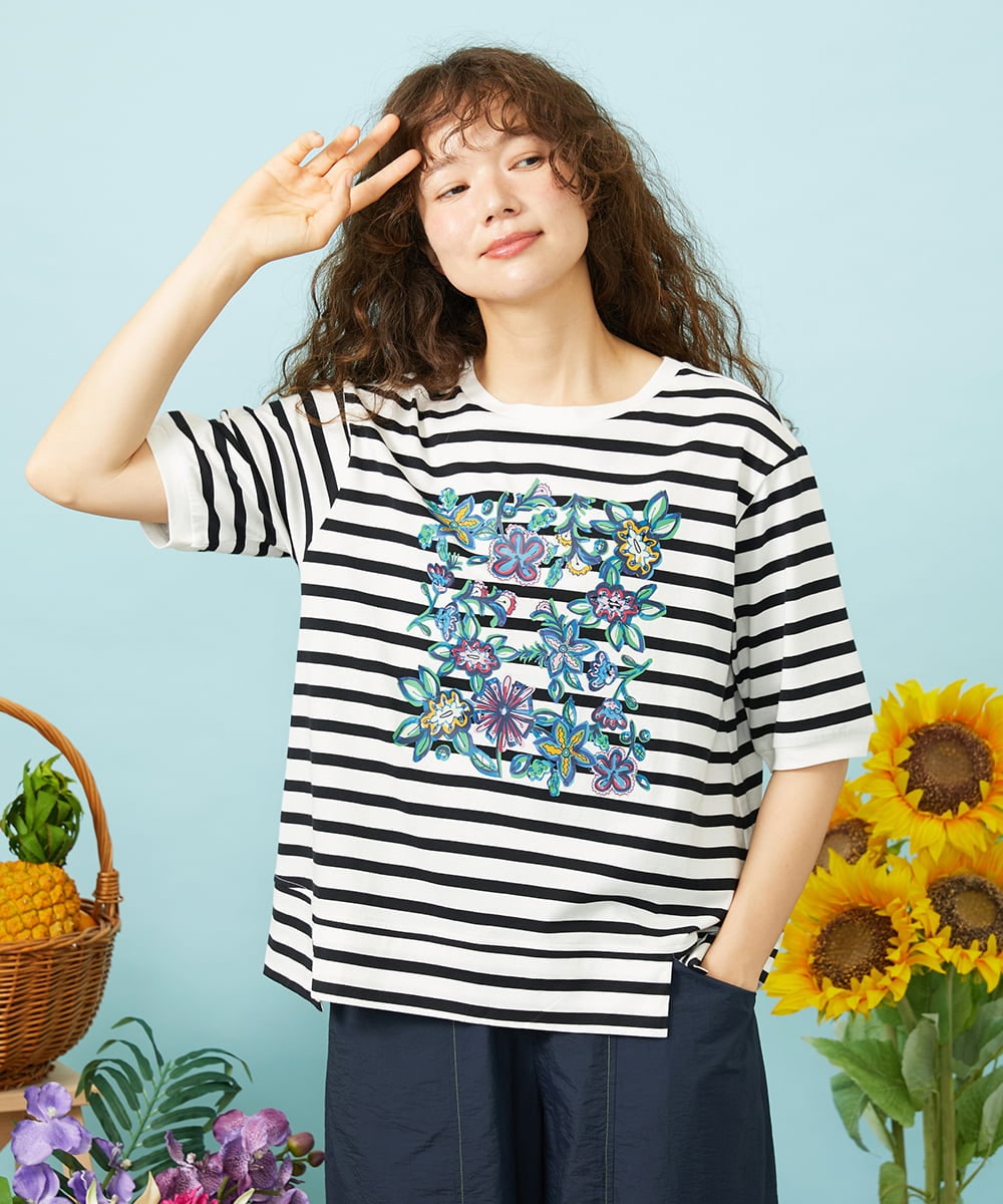 GJKHD02180 Jocomomola(ホコモモラ) 【接触冷感】Verano en La Mancha フラワープリントボーダーTシャツ ブラック×アイボリー