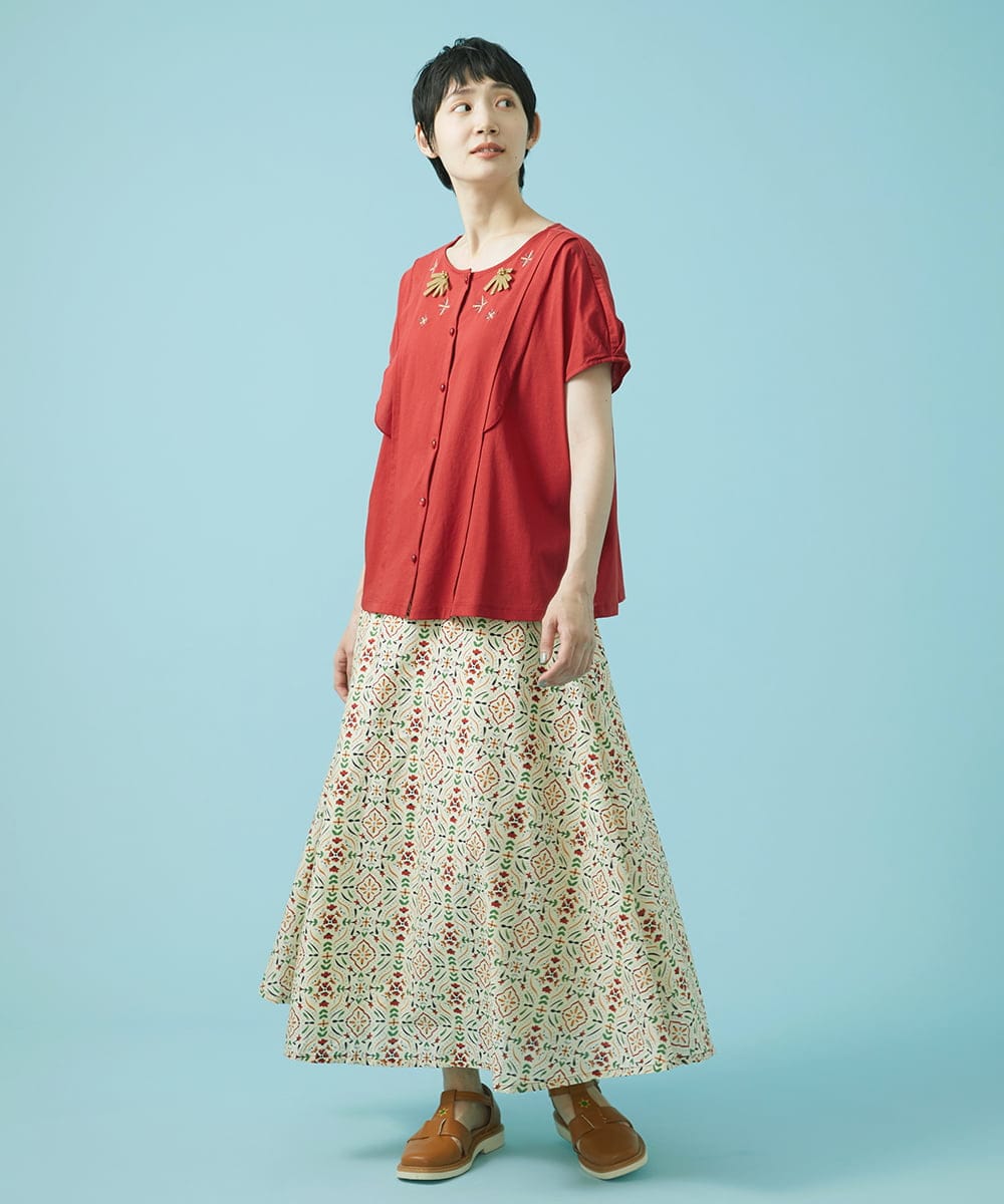 GJKHS36140 Jocomomola(ホコモモラ) Liso フラワー刺繍カットソー レッド