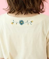 GJKHV34160 Jocomomola(ホコモモラ) フライスフラワー刺繍カットソー イエロー