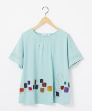 GJKJA02180 Jocomomola(ホコモモラ) 【接触冷感】Puerta de sol クラフト刺繍カットソー ライトブルー