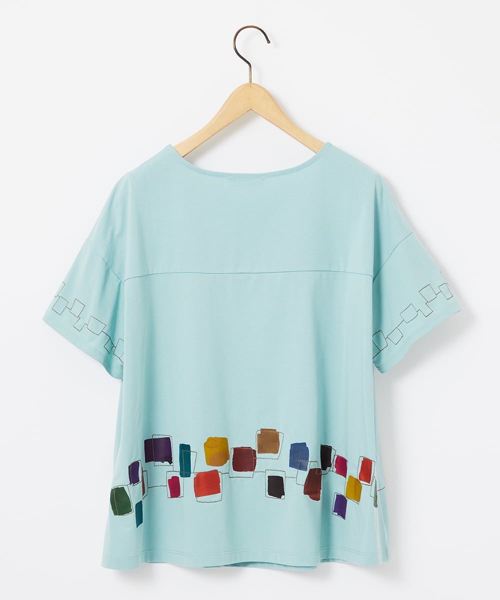 GJKJA02180 Jocomomola(ホコモモラ) 【接触冷感】Puerta de sol クラフト刺繍カットソー ライトブルー