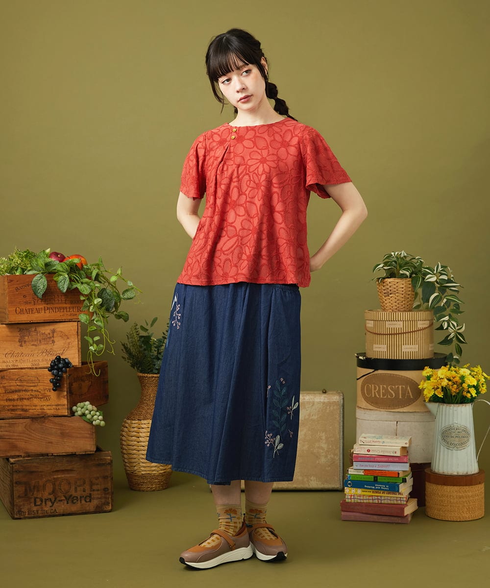 GJKJA32160 Jocomomola(ホコモモラ) Camino de flores フラワージャカードカットソー レッド
