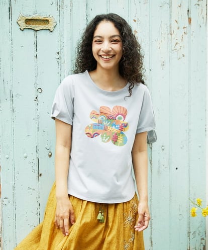 GJKJA34140 Jocomomola 【接触冷感】フラワー発泡プリントTシャツ