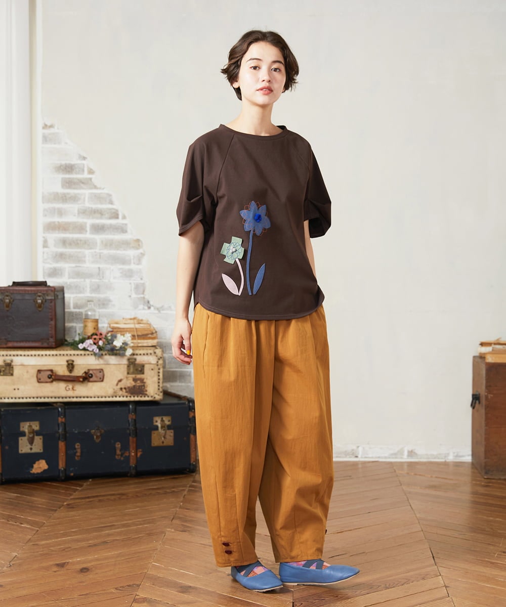 GJKJB38170 Jocomomola(ホコモモラ) 【早割10％OFF】フラワーモチーフクラフトカットソー ブラウン