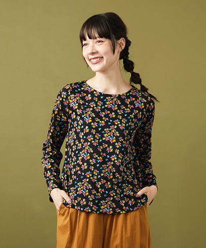 GJKJB42160 Jocomomola Petalo フラワープリントカットソー