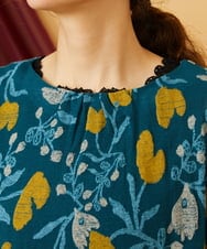 GJKJD01200 Jocomomola(ホコモモラ) 【日本製】Aves ジャカードカットソープルオーバー ブルー